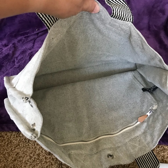 Hermes - Picture 4 of 7